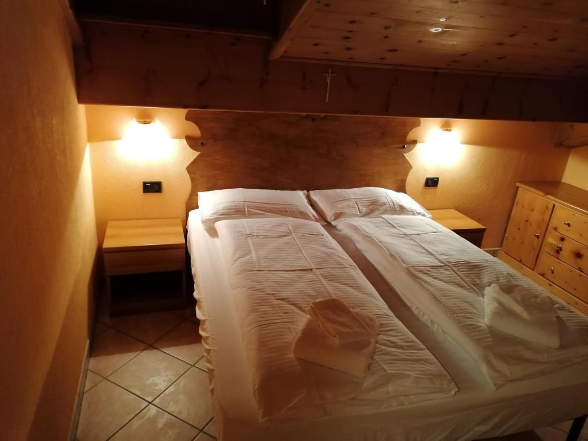 Wood Apartments Livigno Esterno foto