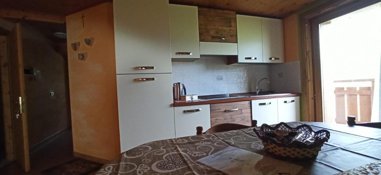 Wood Apartments Livigno Esterno foto