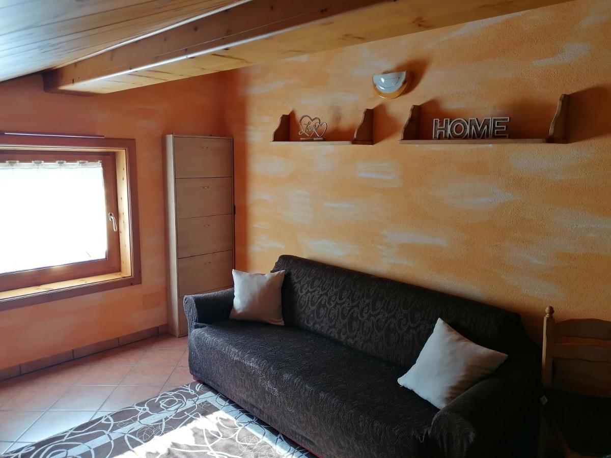 Wood Apartments Livigno Esterno foto